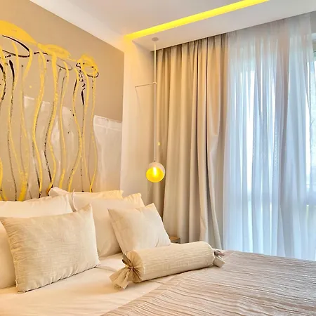 Hotel Cavtat 4*