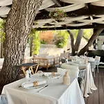 Hotel Cavtat 4*