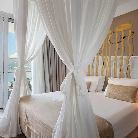 Отель Hotel Cavtat 4*