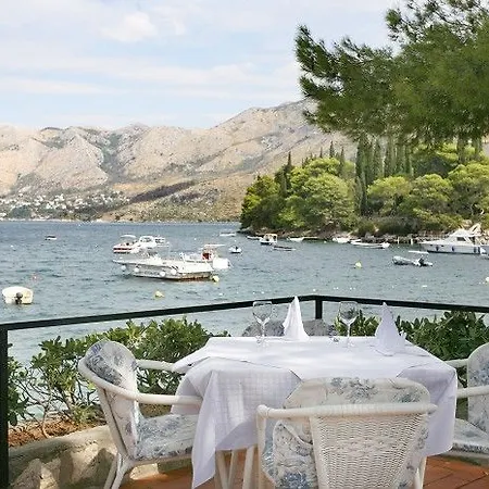 Hotel Cavtat Hotel 4*