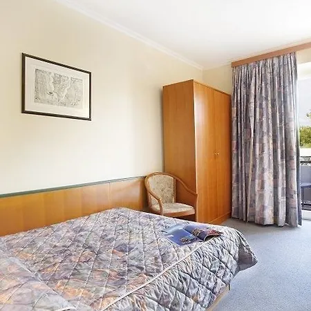 Hotel Cavtat Hotel 4*