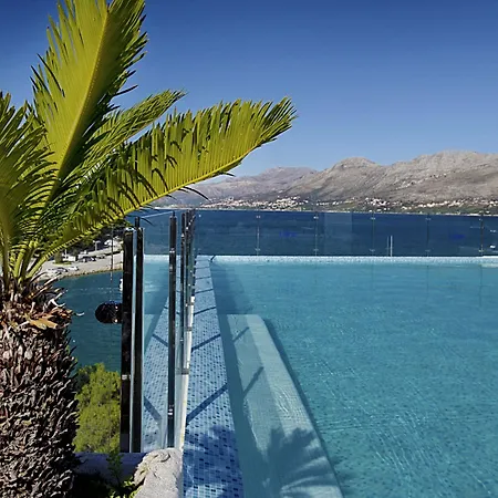 Hotel Cavtat 4*