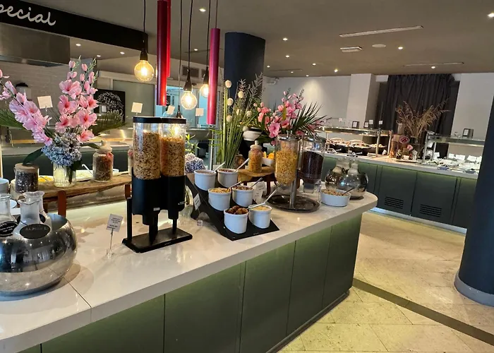 Hotel Cavtat קאבטאט