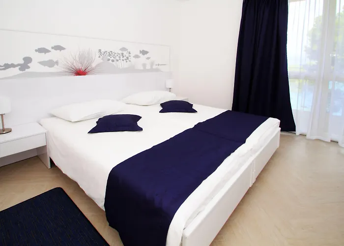 Hotel Cavtat 4*