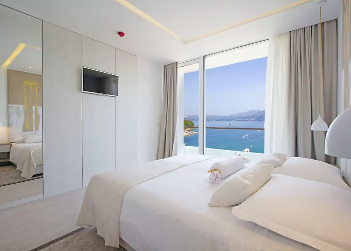 Hotel Cavtat Hotel 4*