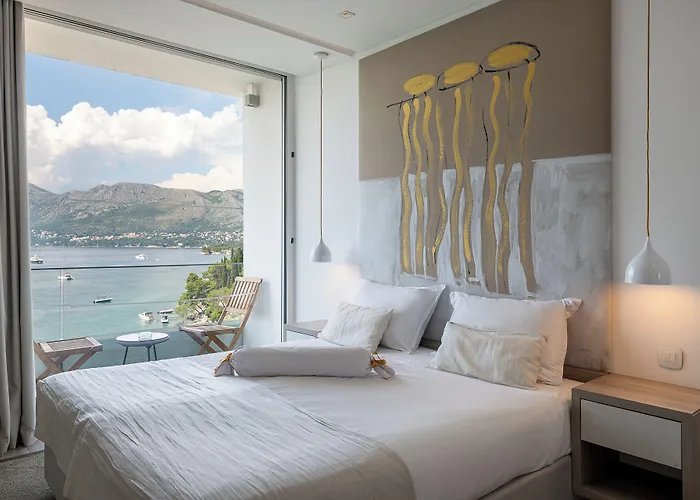 Hotel Cavtat Hotel 4*