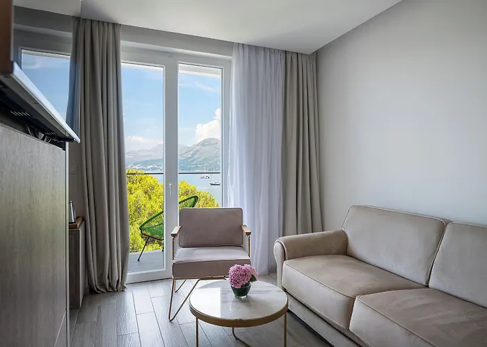 Hotel Cavtat Hotel 4*