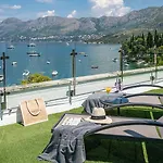 Hotel Cavtat 4*
