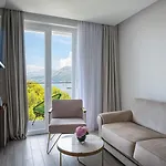 Hotel Cavtat Ξενοδοχείο 4*