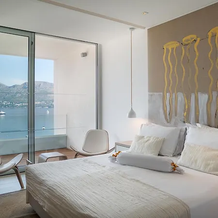 Hotel Cavtat 4*